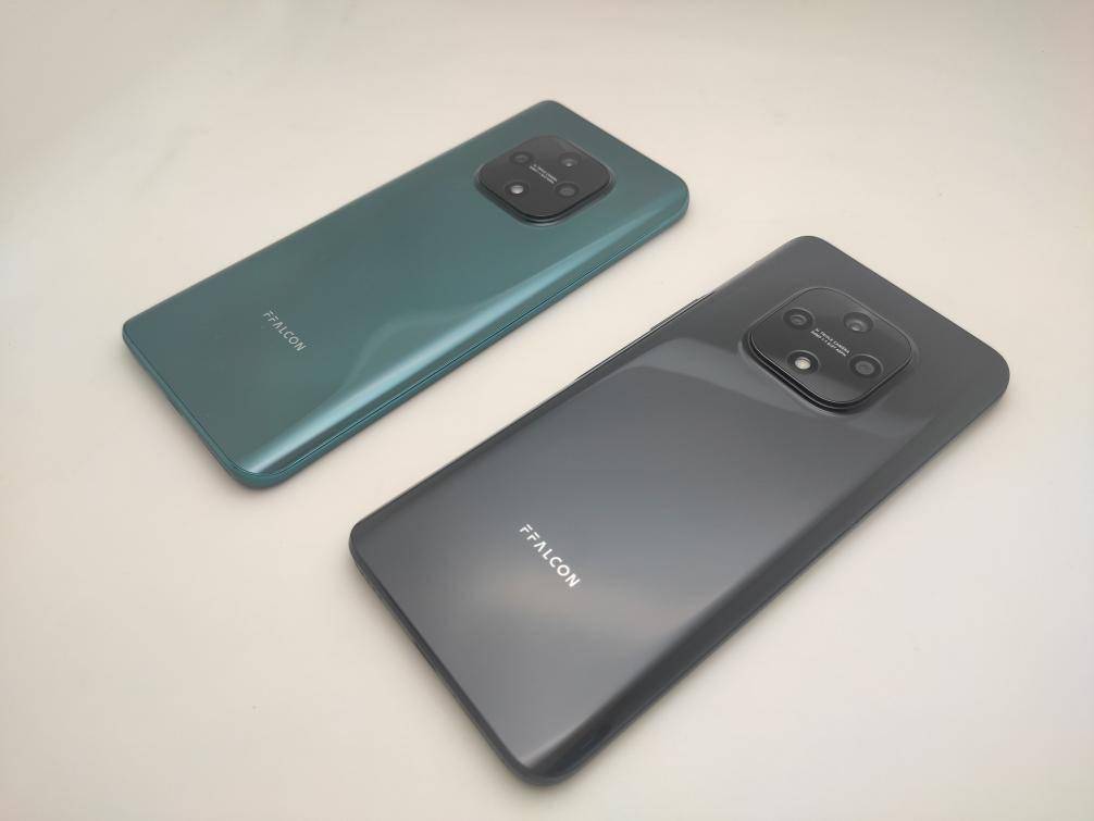 tcl发布雷鸟ff1手机红海市场又添新玩家