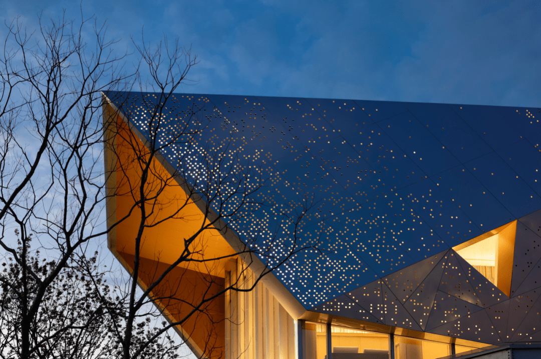 繁星点点俊发星空艺术馆灯光设计