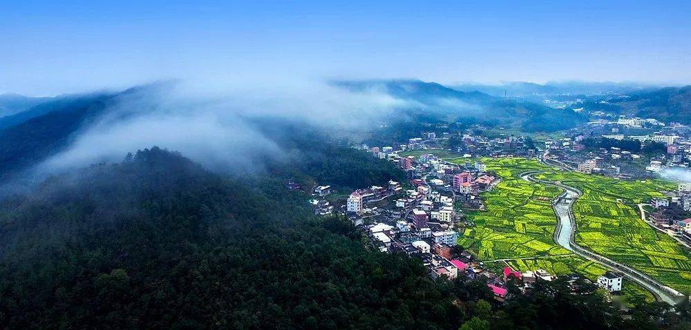 八闽乡村换新颜福建省农村人居环境整治见成效