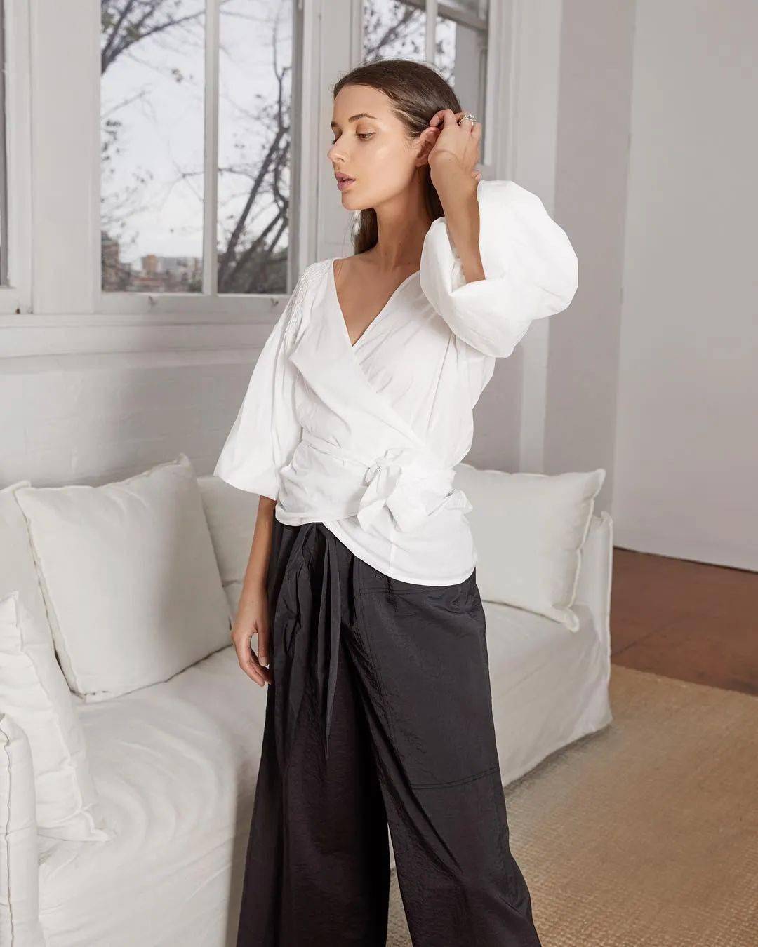 视觉|“衬衫 + 阔腿裤”才是真爱CP呀，夏末初秋就这样穿!