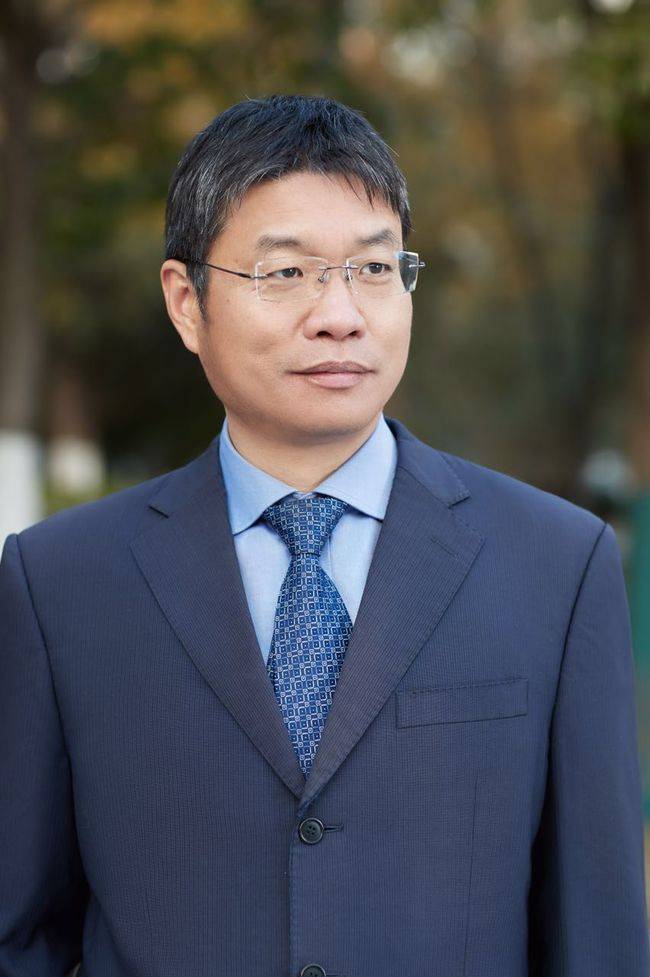 专访合肥一中校长封安保谈双减教师轮岗等话题