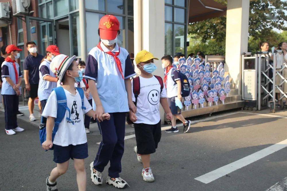 太仓市浮桥镇时思小学太仓市浮桥镇九曲小学太仓港港口开发区第一小学