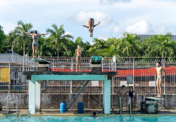 跳水|全红婵母校的开学第一堂跳水训练课