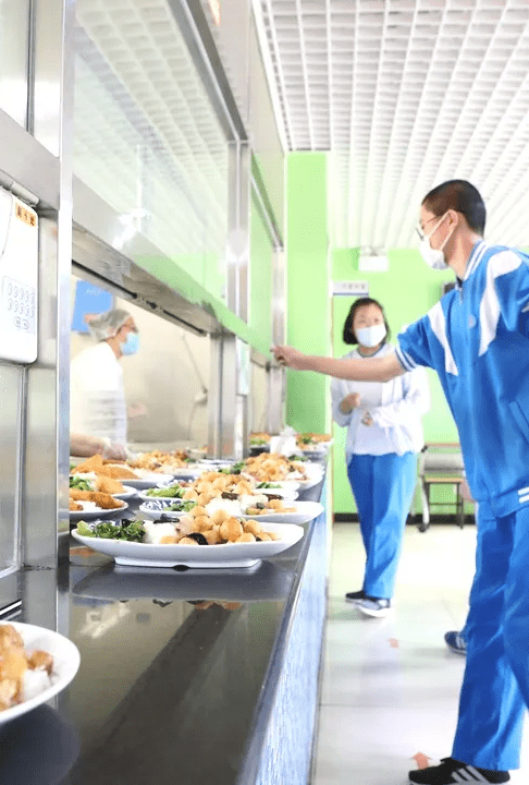 北京多所高中食堂排行榜你的学校入选了吗
