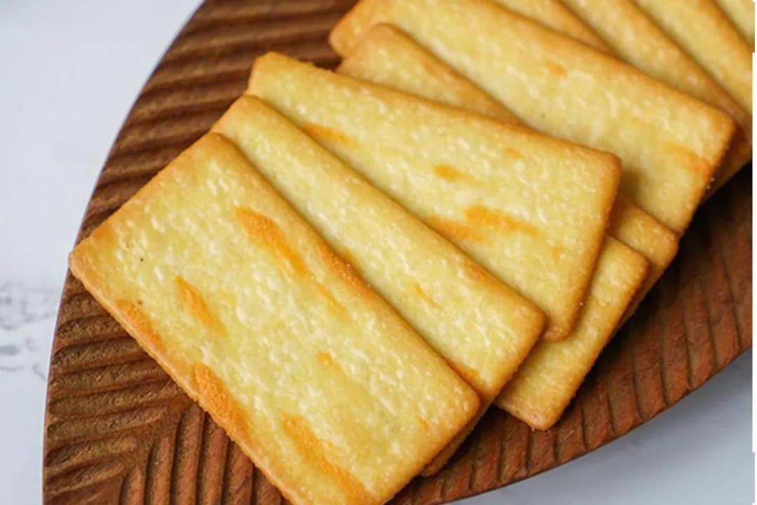 冲鸭|【992 | 分享】追剧必备!6盒超值日式网红岩烧芝士脆,只需34.5!囤囤囤!