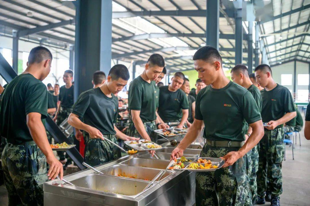 精彩抢先看军校生活初体验