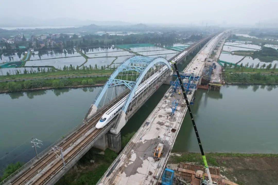 湖杭铁路德清段全面贯通率先打造无差别城乡