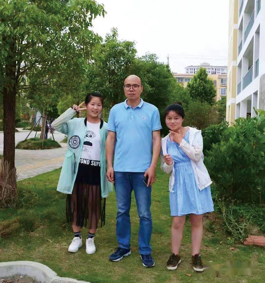 学最美教师 做育人楷模