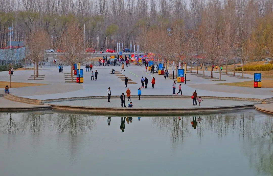 临空强县大美永清之人民公园四季新