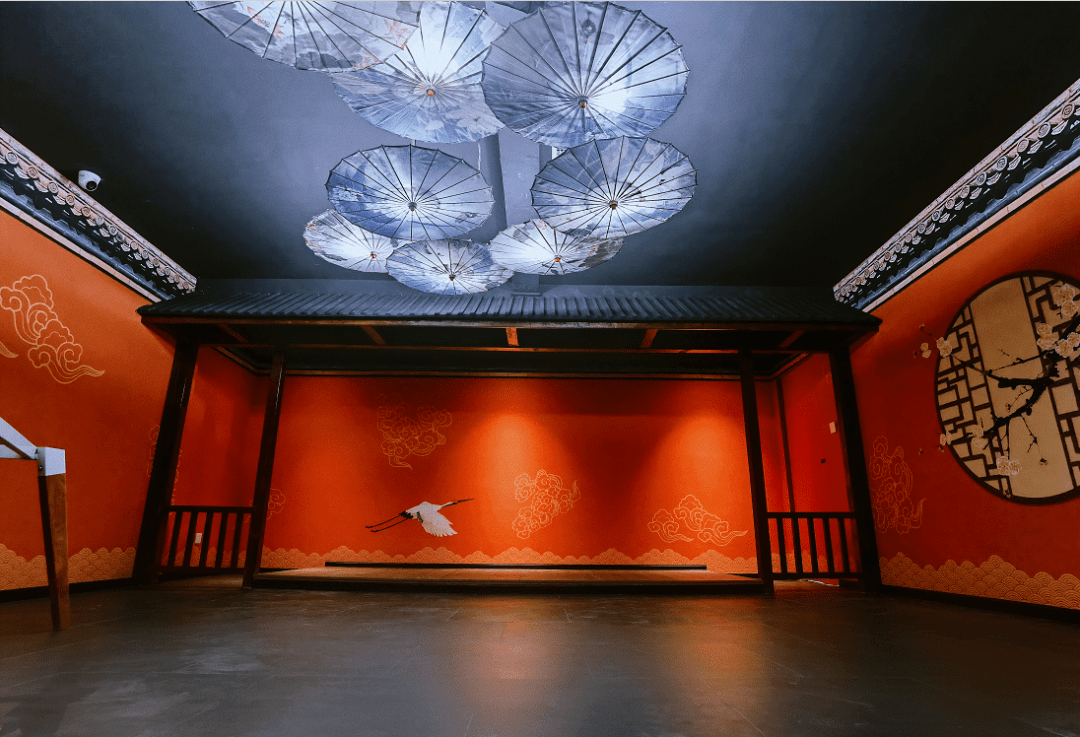 西南首个来这个沉浸式剧场做头号玩家吧成华融媒