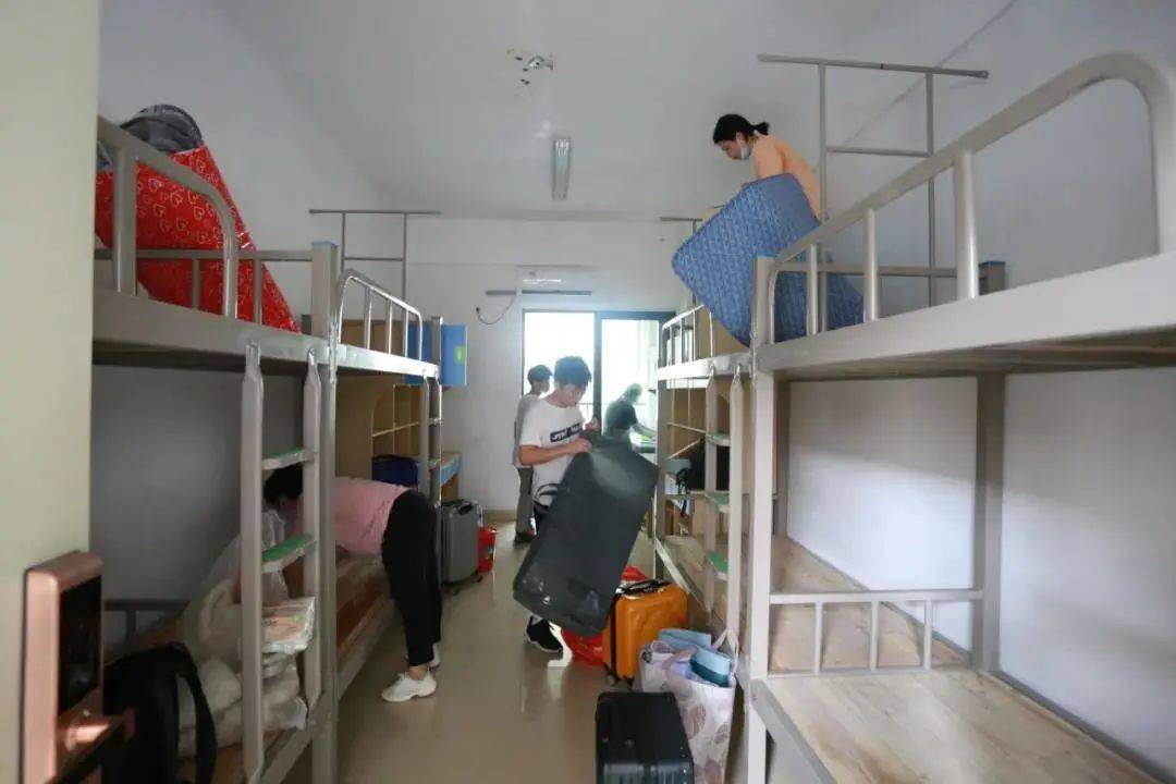 近年来,龙岩技师学院乘国家大力发展职业教育的东风,传承红色基因