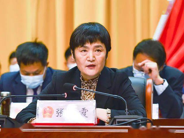 大会依法进行选举,李超同志当选上蔡县人民政府县长,孙道静同志当选