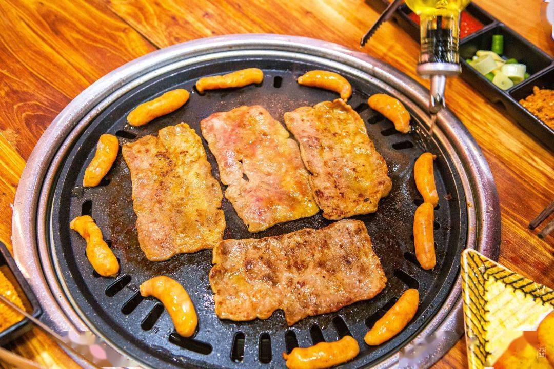 【老东北烤肉东方店】不整虚的!zui低直接1.8折!十菜人均10元左右!