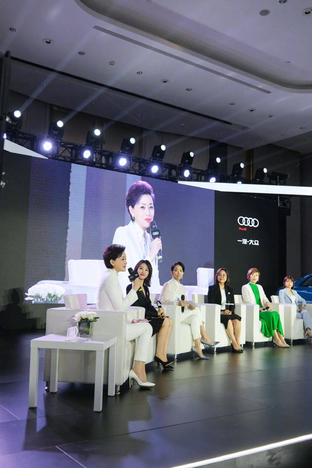 Polo|攒了4个月，最近爱穿的衣服一次性分享给你们