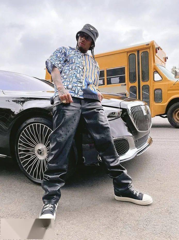 tyga——rick owens leather low sneakers看完本期的明星穿搭,相信