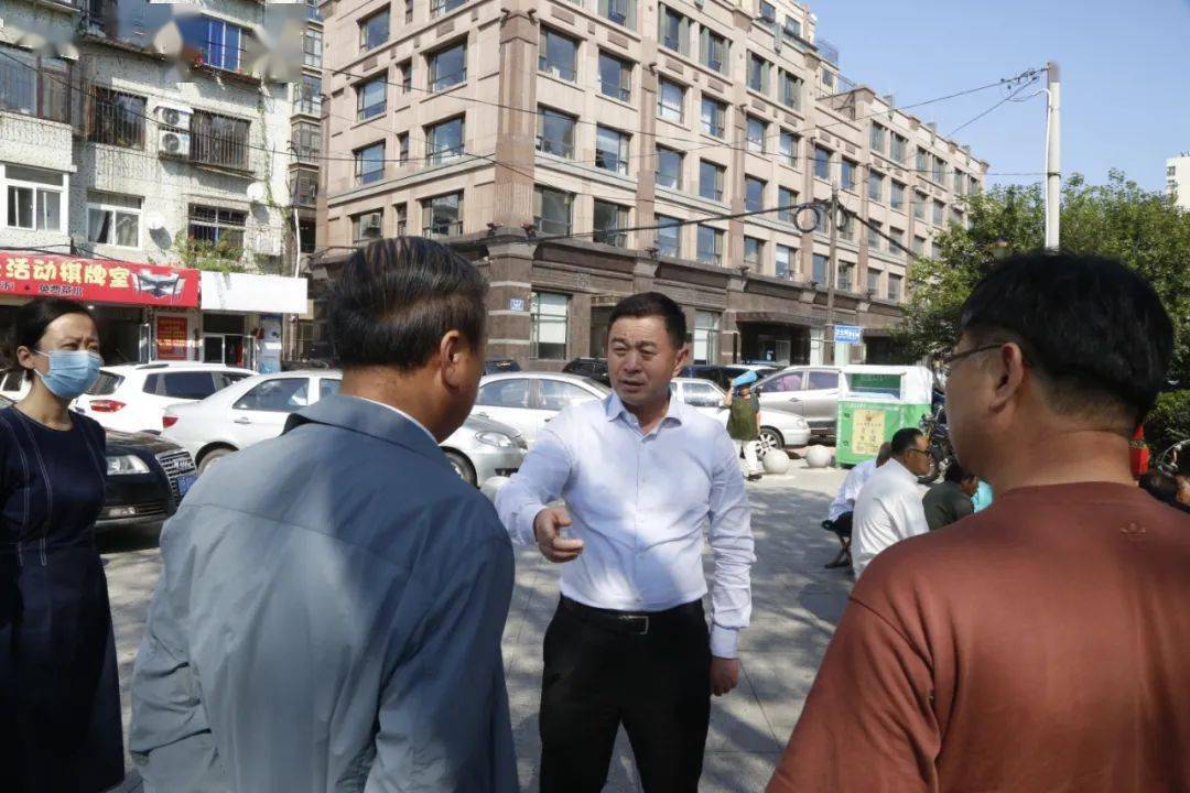 瓦房店市市长图片