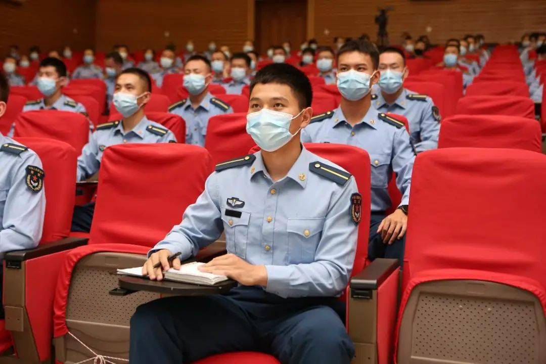 空军军医大学隆重庆祝第37个教师节