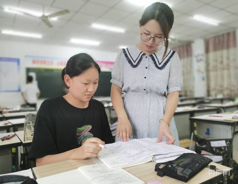 师者|南通如皋江安中学：平凡岗位育桃李 为人师者守初心