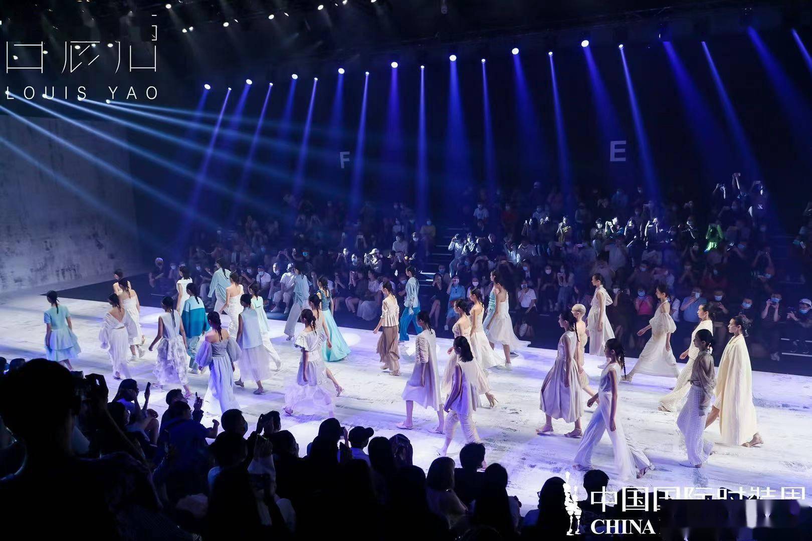 品牌|白鹿语2022SS：以“非常”之力，撼动新风