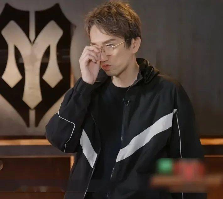 陈辉|他就是传说中的“绿茶男”吧？