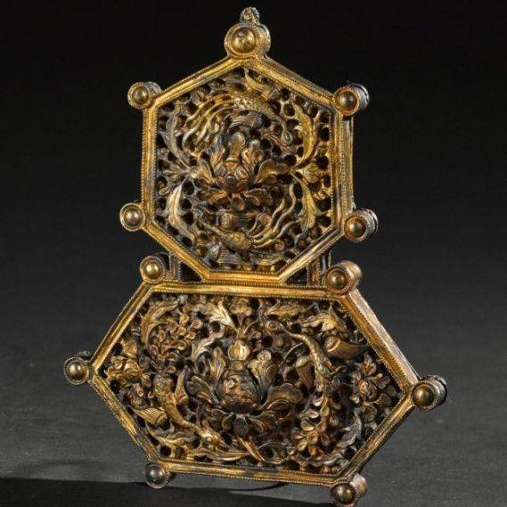 明代御医顾定芳的夫人生前所用之物