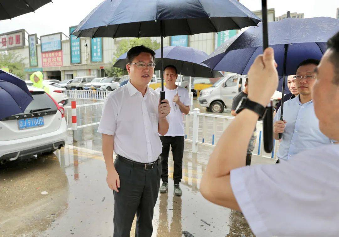 潘军明督查城市易涝点位系统科学防治全面提升城市排涝能力