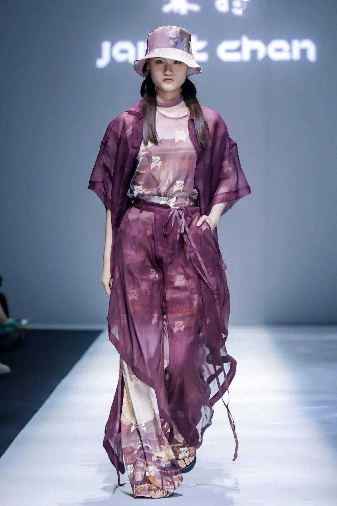 热点多元化发展助推产业升级2022春夏中国国际时装周圆满落幕