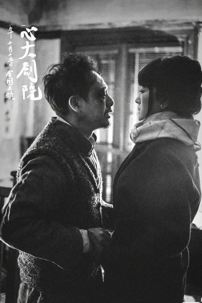 冯海|巩皇VOGUE首封，你觉得如何？丨赏色