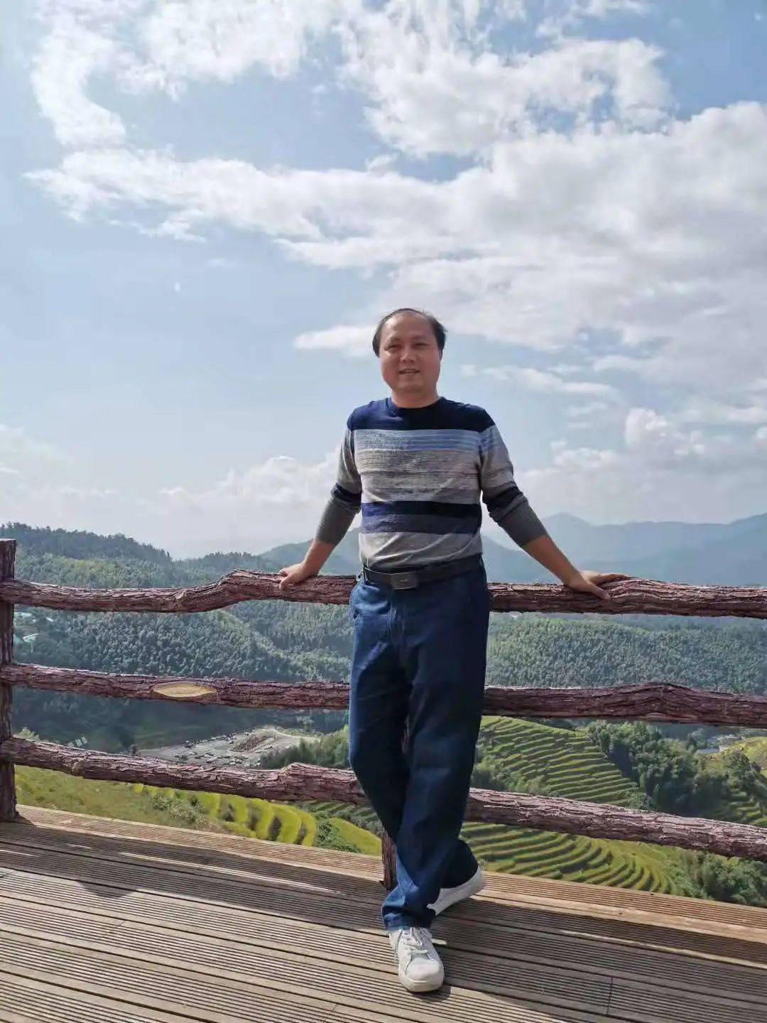 凝聚集体力量 引领专业成长