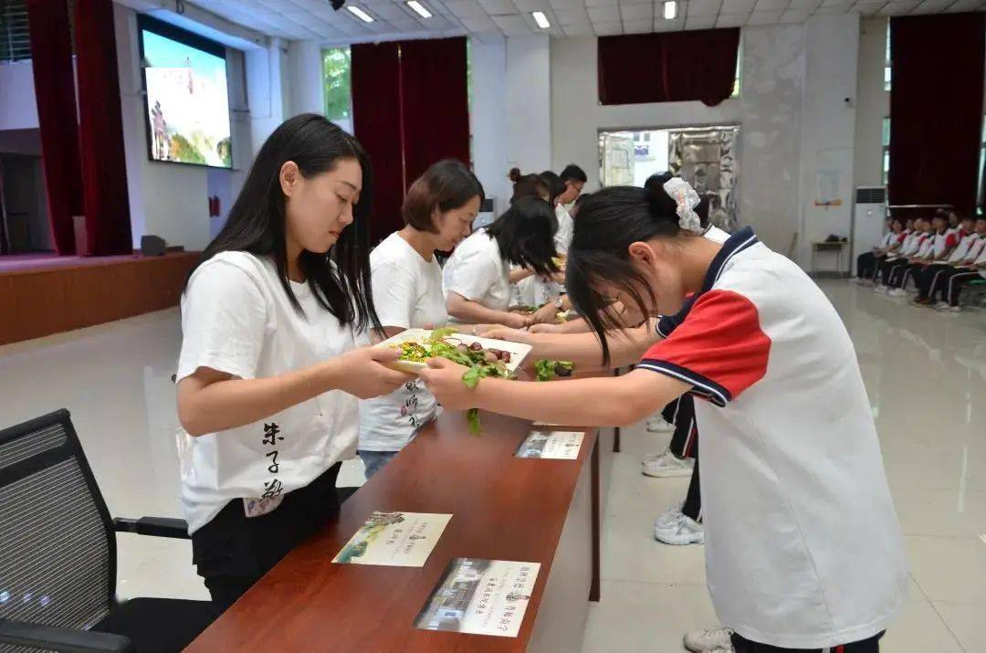 明礼崇德尊师尚学丨南平各地举行朱子故里理学摇篮朱子敬师礼活动