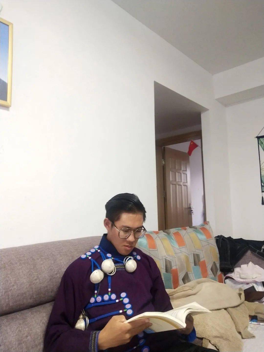 吉克有古|一声爱,国为家