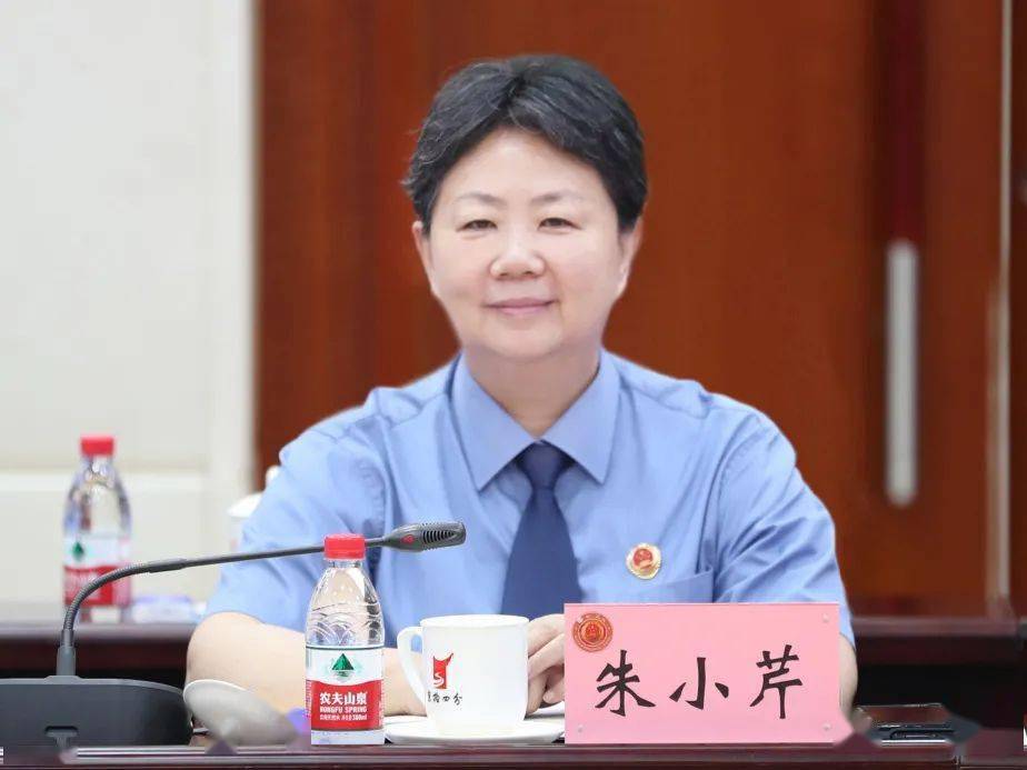 图为市检察院党组成员,副检察长张家贞▲图为中央