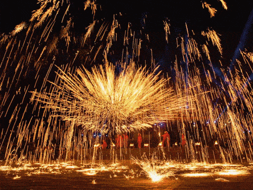 05c03a7e148f45e78ef802410559c593.gif