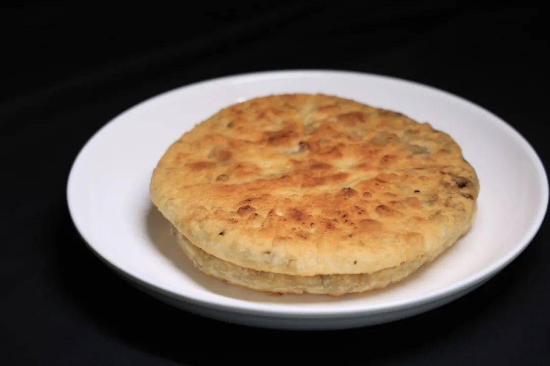 "昌南传统小吃制作技艺(油饼)被认定为临安区级非遗项目"