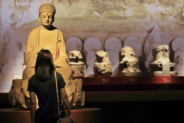 艺术|大足石刻特展国博开幕，“镇馆之宝”释迦牟尼佛像展出