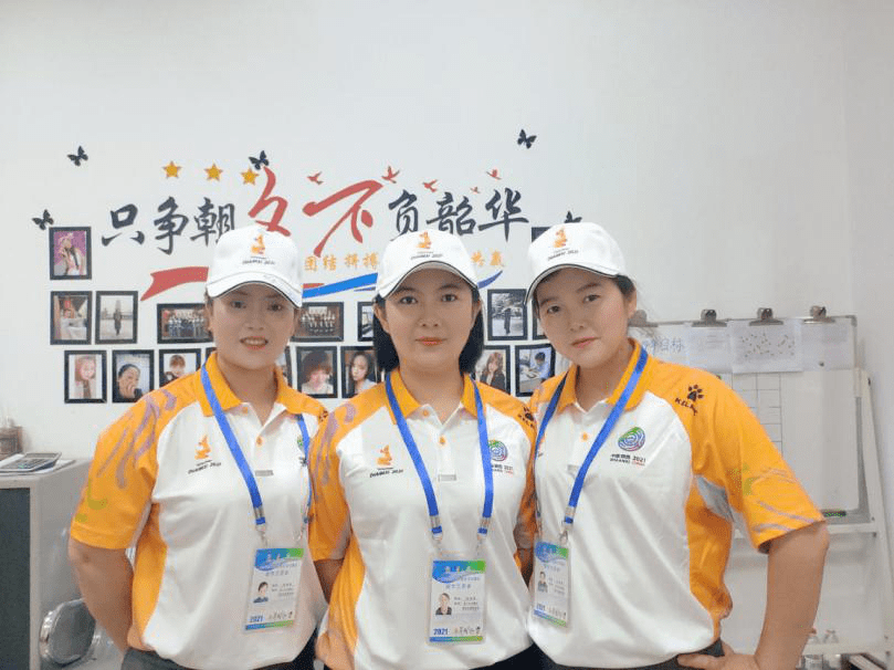 志愿者工作服装图片 9c9c5892707f4878b8dc083e9beafe30.png