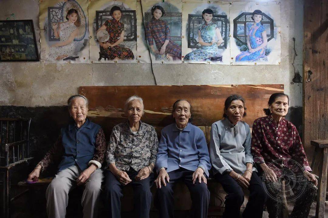 国际|获奖公布丨2021第十届台中国际摄影艺术展作品（女性专题组）