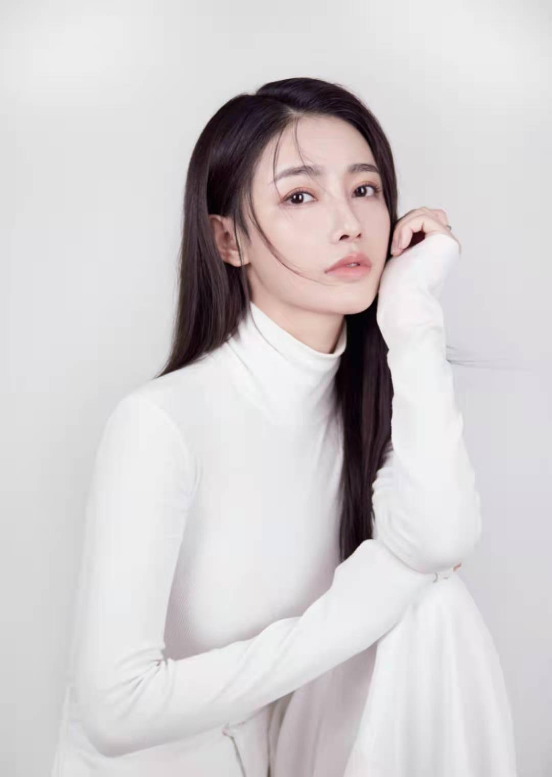付美不愧是扫黑风暴颜值担当穿旗袍贵气优雅身材是真不错