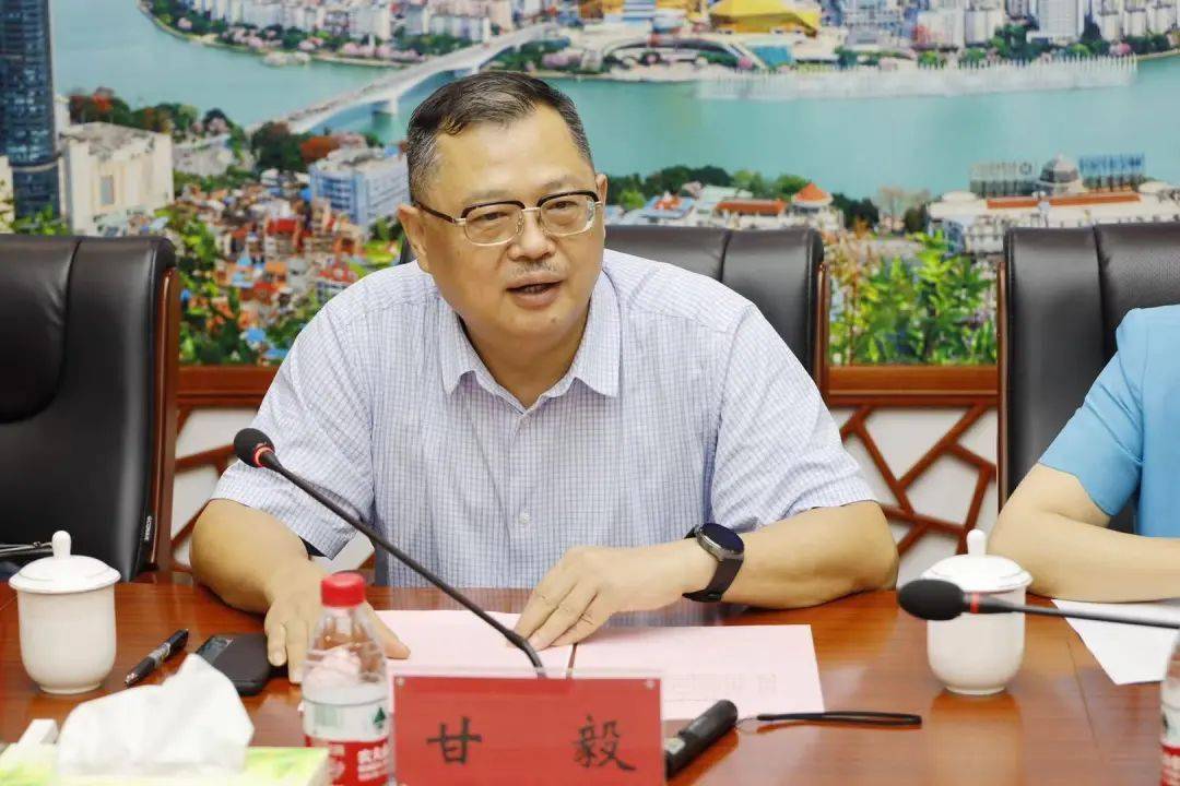 精准发力助推建设甘毅副主任率队到柳南区开展重大项目推进工作