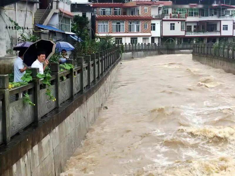 阆中持续暴雨!全市共13个乡镇(街道)受灾