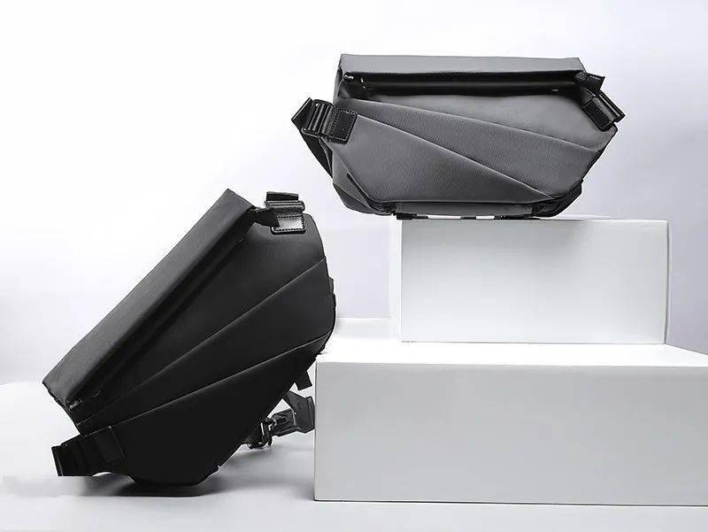 设计|让男人一见痴迷「巨能装」斜挎包！出街背它帅炸整条街