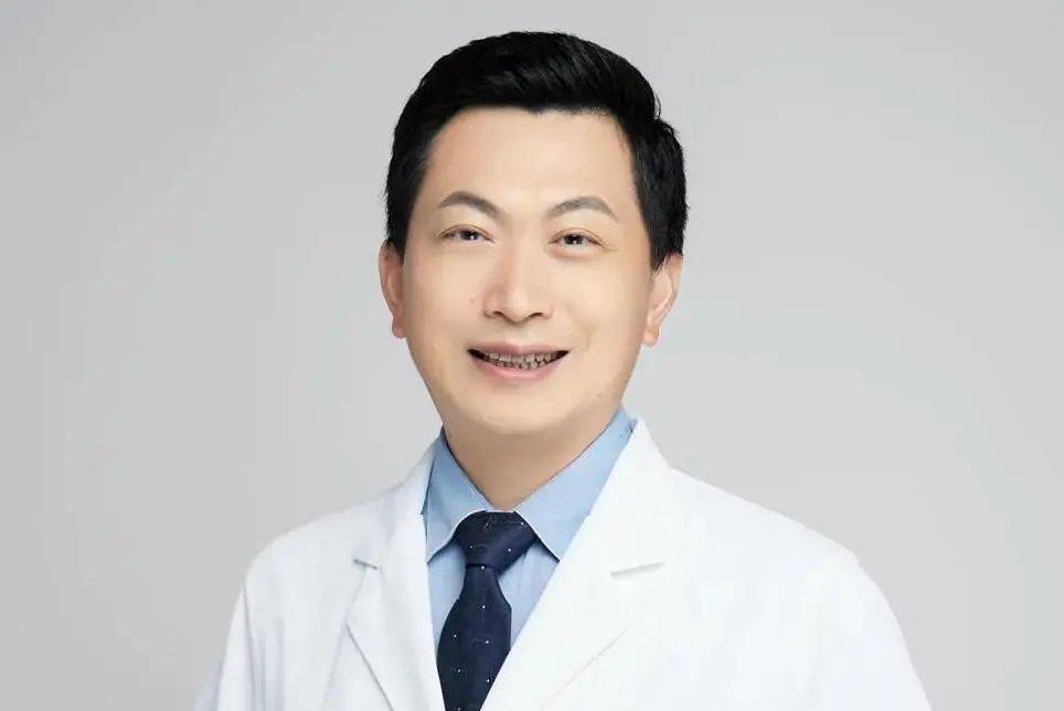 李福生院长:浅谈近视手术演进简史