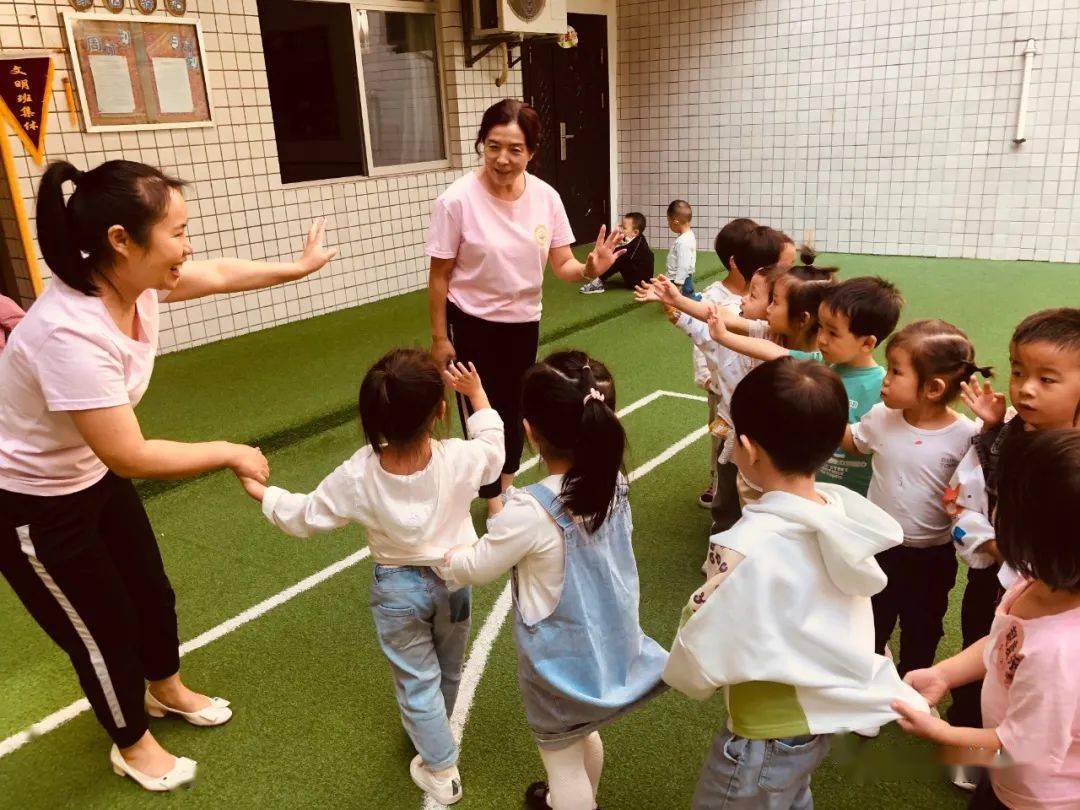 活动|镇安县幼儿园开展小班幼儿开学活动