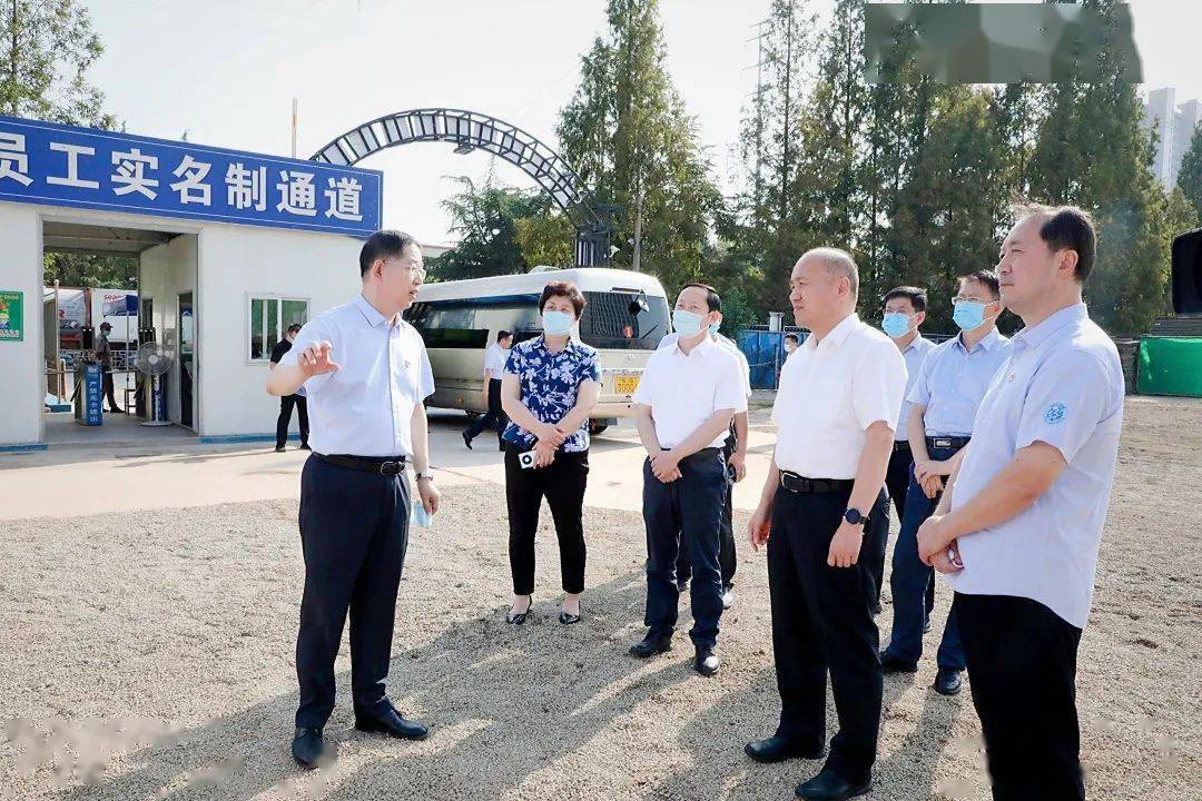 诸城市委书记张建伟现场调研市人民医院项目最新进展