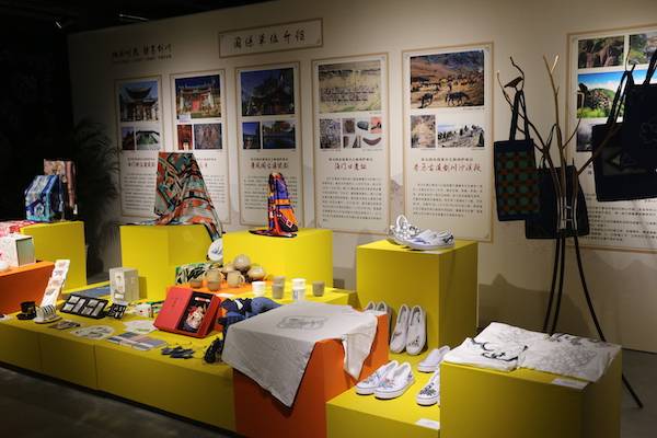 剑川|石雕、绒绣、土陶……“白族之乡”非遗亮相浦东