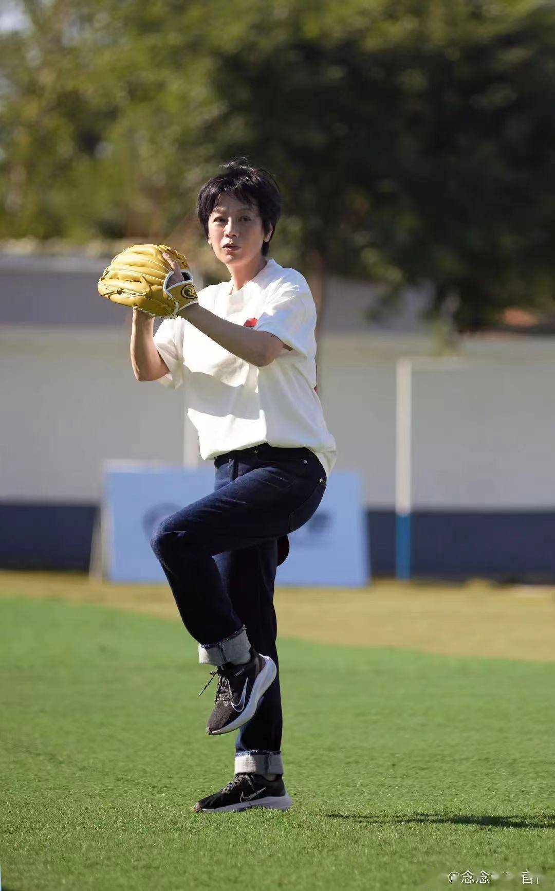 刘若英|周深丁真刘若英的《念念青春》叫好不叫座！真诚和品质并没换来关注度，是张艾嘉错了吗？