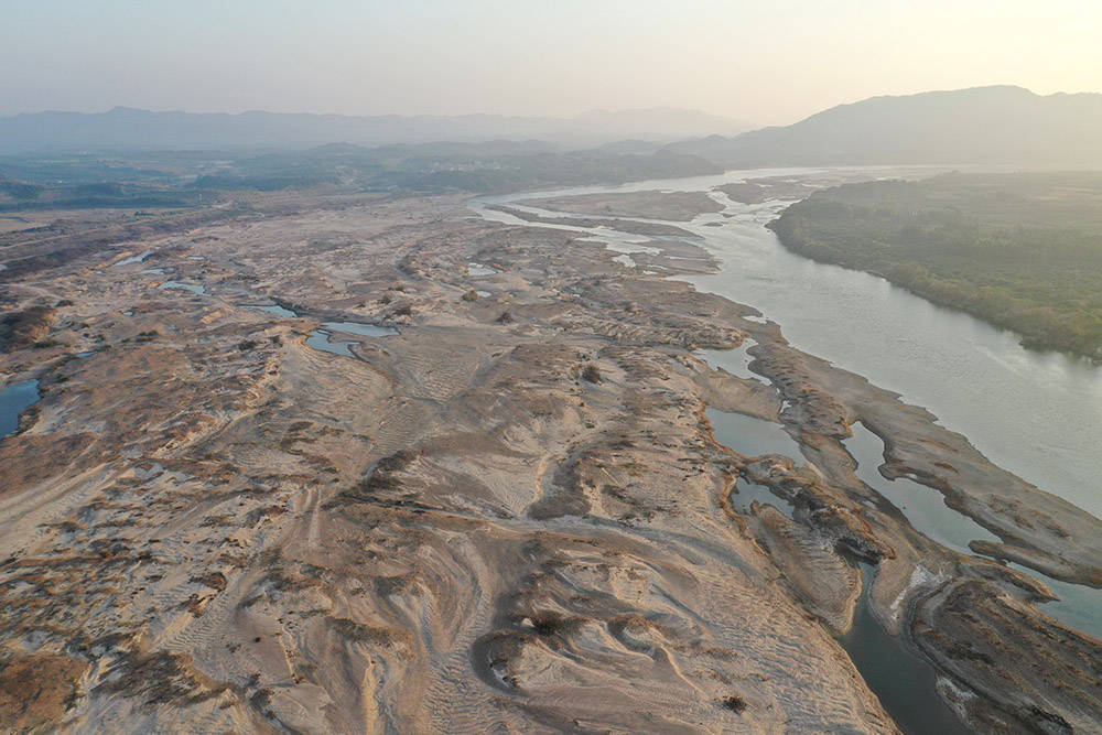 雷雨|物候记·秋分｜平分秋色