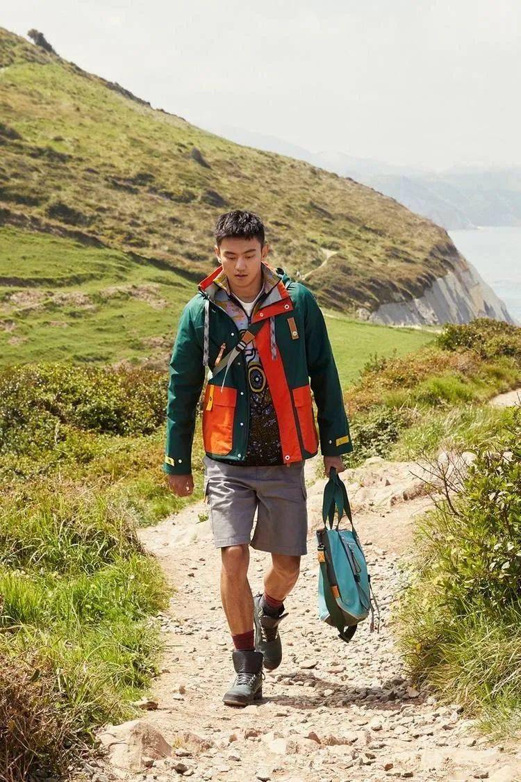 口袋 舒适又时髦的出行搭配指南