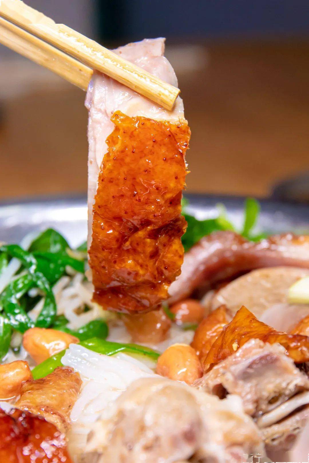 粉笑笑·粉笑笑是一家正宗柳州螺蛳粉店,每次还没走到门口都能闻见