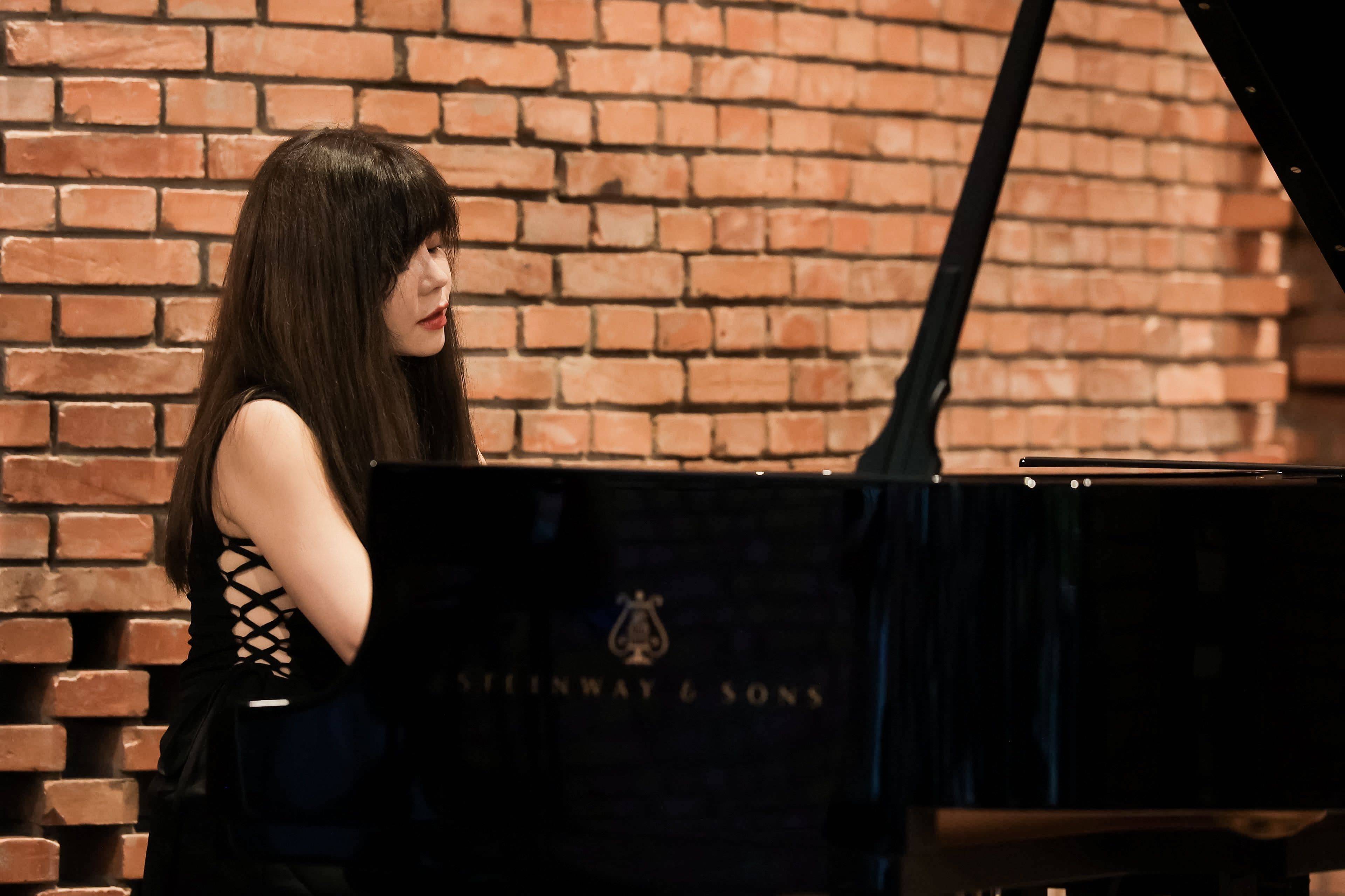 首度|钢琴家陈萨首度携手环球音乐，推出专辑《肖邦夜曲全集》